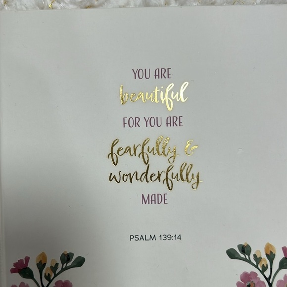 Floral Inspirational Journal - Picture 2 of 3